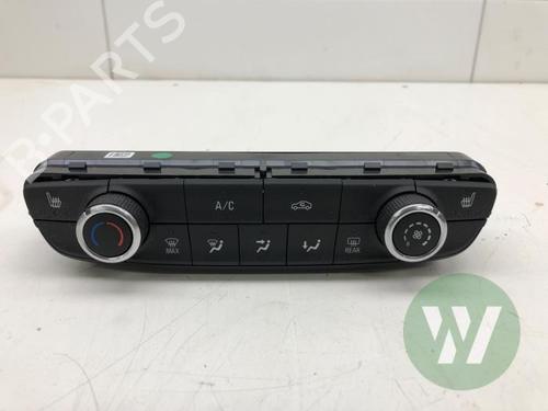 Used Climate control Climate control 36884257 36884257