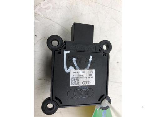 Switch AUDI E-TRON (GEN) 55 quattro | BP23087953I30 
