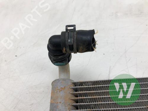 Water radiator JAGUAR F-PACE (X761) 2.0 Ti4 AWD | BP37151811M31 - Image 4
