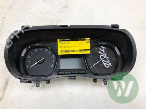 Used Display monitor Display monitor 36884267 36884267