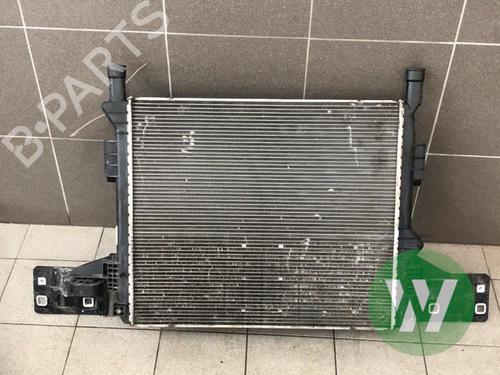Used Water radiator Water radiator VW ID. Buzz Bus (EBB, EBJ) Electric (EBB, EBJ) (286 hp) 39916137 39916137