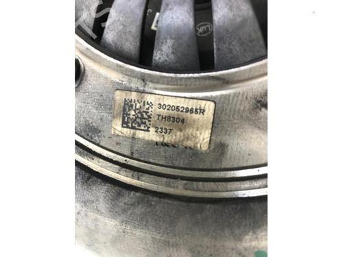 Used Flywheel RENAULT TRAFIC III Van (FG_) 1.6 dCi 145 (FGMG) (145 hp) 23232503