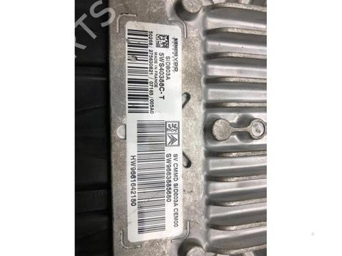 Used Engine control unit (ECU) CITROËN C5 II (RC_) 2.0 HDi (RCRHRH) (136 hp) 12679843
