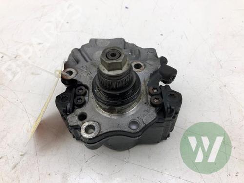 Used Injection pump Injection pump MERCEDES-BENZ SPRINTER 3,5-t Bus (B906) 316 CDI (906.731, 906.733, 906.735) (163 hp) 33683681 33683681