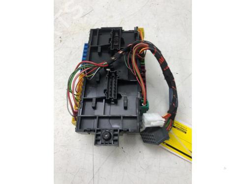 Fuse box MERCEDES-BENZ EQV (W447) EQV 300 (447.813, 447.815) | BP15955828E1