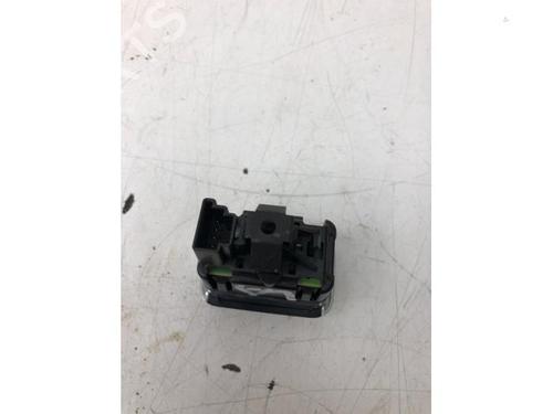 Switch MERCEDES-BENZ CLA Coupe (C117) CLA 220 CDI / d (117.303) | BP17068381I30 