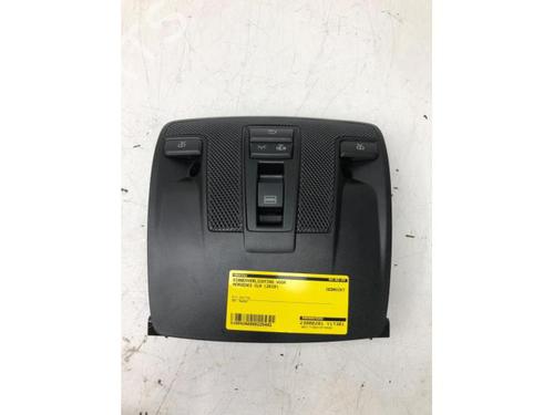 Used Interior roof light MERCEDES-BENZ CLA Coupe (C117) CLA 220 CDI / d (117.303) (170 hp) 17068360