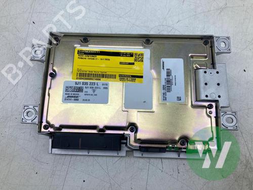 Used Electronic module Electronic module PORSCHE TAYCAN Cross Turismo (Y1B) 4S Performance Battery Plus (Y1BDB1) (571 hp) 39916050 39916050
