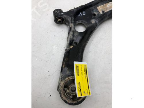 Right front suspension arm KIA SPORTAGE IV (QL, QLE) 1.6 GDI | BP17210247M13 