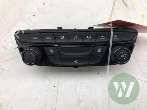 AC-Styringsenhed/Manøvreenhed OPEL ASTRA K (B16) 1.4 Turbo (68) (150 hp) 31855230