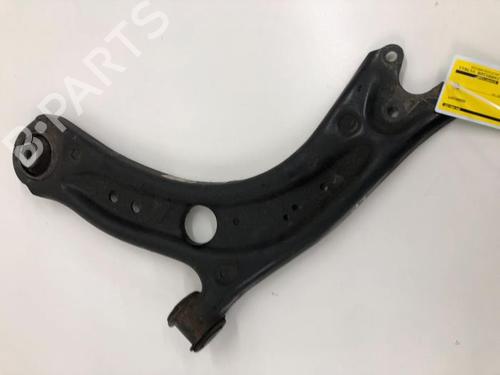 Venstre foran bærearm AUDI Q2 (GAB, GAG) 1.4 TFSI (150 hp) 26515883