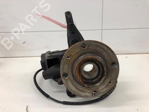 Used Left front steering knuckle OPEL CROSSLAND X / CROSSLAND (P17, P2QO) 1.2 (75) (110 hp) 28694111
