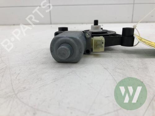 Right front window motor VW GOLF VIII (CD1, DA1) 2.0 TDI | BP32443926E20 - Image 3