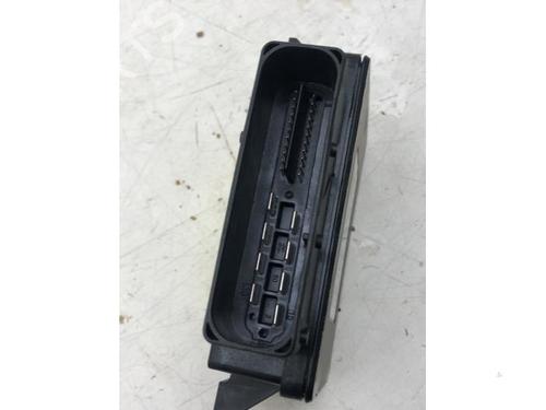 Used Electronic module MERCEDES-BENZ SLK (R172) 250 CDI / d (172.403) (204 hp) 16210629