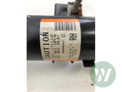 Used Right front shock absorber Right front shock absorber RENAULT MEGANE E-TECH SUV EV60 (BNJ1) (218 hp) 39914358 39914358