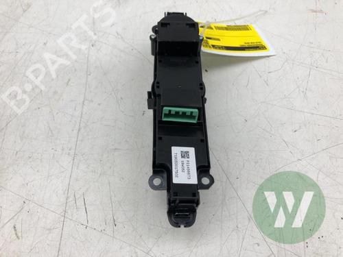 Mando VOLVO XC40 (536) T3 | BP38601341I30 - Image 3