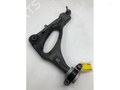 Used Right front suspension arm MERCEDES-BENZ EQV (W447) EQV 300 (447.813, 447.815) (204 hp) 18023039