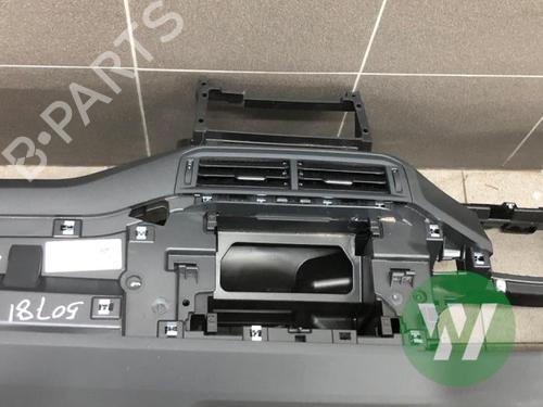 Salpicadero VW T-CROSS (C11, D31) 1.5 TSI | BP32012823C46