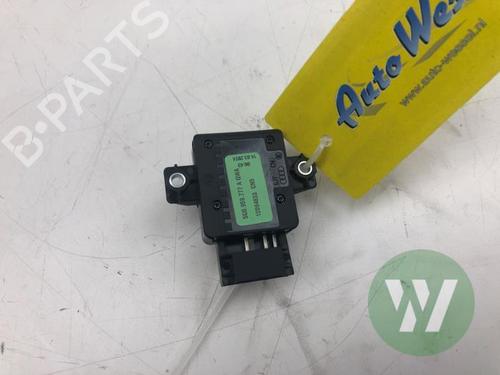 Switch FORD USA EXPLORER (CX740) EV 4x4 | BP39914289I30 - Image 2