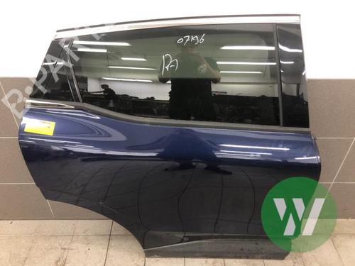 Dør højre bagtil Dør højre bagtil RENAULT MEGANE E-TECH SUV EV60 (BNJ1) (218 hp) 39915905 39915905