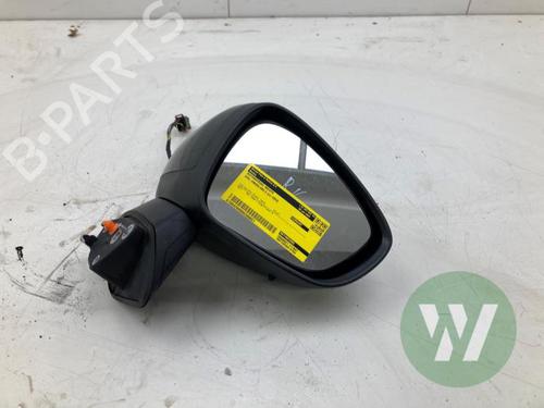 Used Right mirror OPEL CROSSLAND X / CROSSLAND (P17, P2QO) 1.2 (75) (131 hp) 32974689