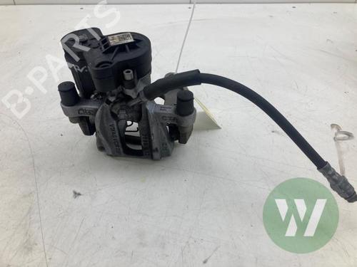 Used Right rear brake caliper Right rear brake caliper SKODA OCTAVIA IV Combi (NX5, PV5) 1.5 TSI (116 hp) 39916382 39916382
