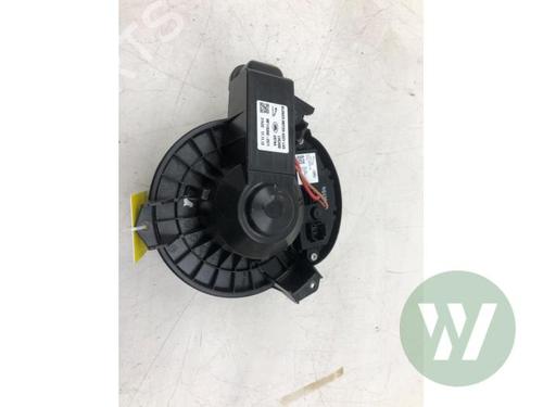 heater-blower-motor-jaguar-f-pace-x761-2015-32133872 main image