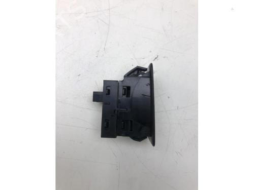 Switch BMW X3 (F25) xDrive 20 i | BP22219485I30 