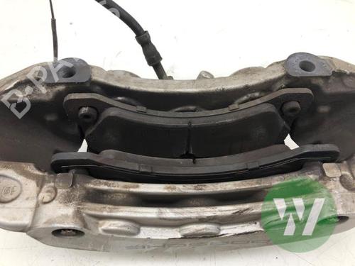 Right front brake caliper PORSCHE MACAN (95B) 3.0 S Diesel | BP37034682M104 - Image 3