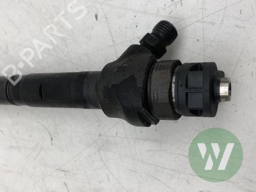 Injector VW PASSAT B7 Variant (365) 2.0 TDI | BP38347014M100 - Image 3