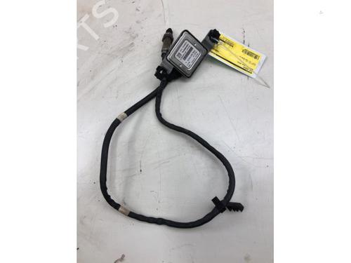 Used Electronic sensor AUDI Q3 (8UB, 8UG) 2.0 TDI quattro (150 hp) 19124242