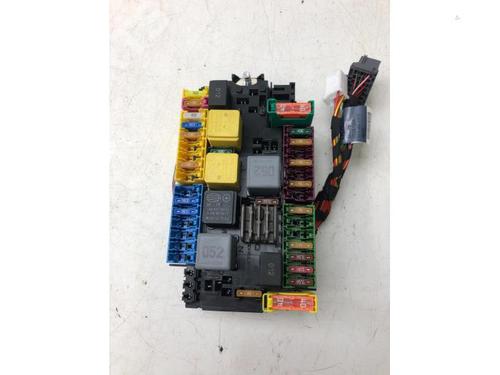 Fuse box MERCEDES-BENZ EQV (W447) EQV 300 (447.813, 447.815) | BP10359787E1