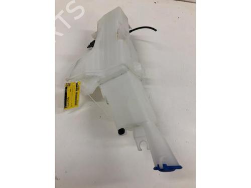 Used Windscreen washer tank KIA SPORTAGE IV (QL, QLE) 1.6 CRDi (136 hp) 29868105