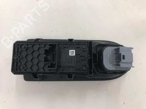 Used Switch Switch VW GOLF VIII (CD1, DA1) 1.5 eTSI (131 hp) 39914029 39914029