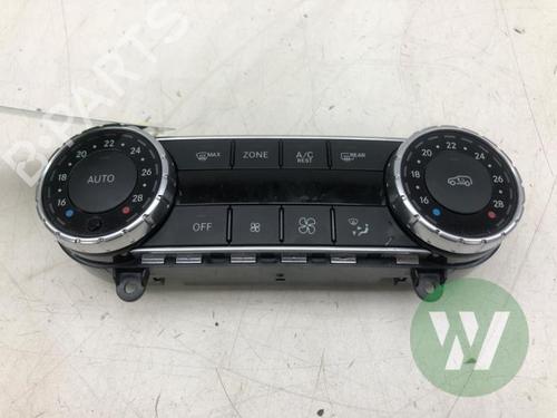 Used Climate control Climate control 37641566 37641566