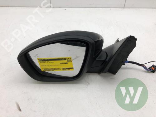 Used Left mirror Left mirror 36874230 36874230