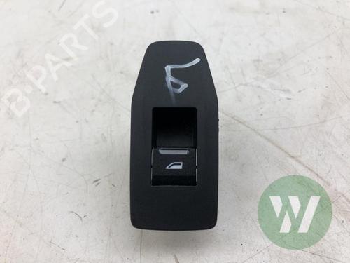 Used Switch Switch BMW X1 (U11) xDrive 30e Plug-in-Hybrid (326 hp) 39915276 39915276