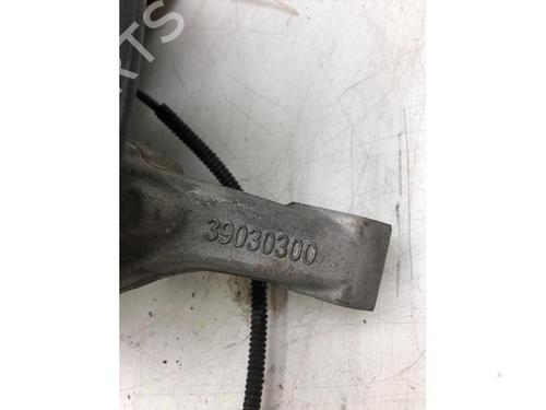 Used Right front steering knuckle OPEL ASTRA K Sports Tourer (B16) 1.2 Turbo (35) (131 hp) 14577994