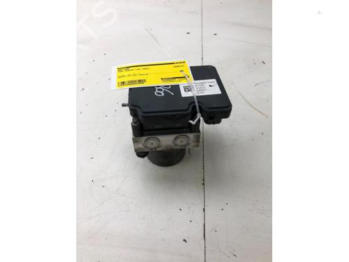 Used ABS pump FIAT DUCATO Van (250_) 140 Multijet 2,2 D (140 hp) 25725723