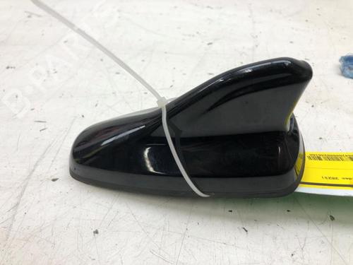 Used Antenna/Base AUDI Q4 Sportback (F4N) 40 e-tron (204 hp) 24370210