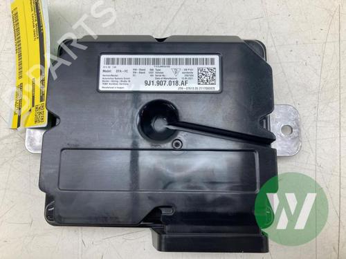 Used Other Other PORSCHE TAYCAN (Y1A) 4S Performance Battery Plus (Y1ADB1) (571 hp) 39914828 39914828