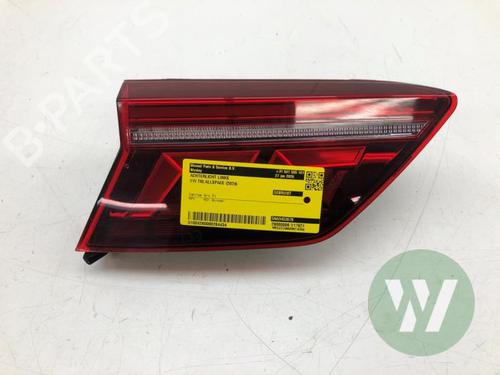 Used Left taillight VW TIGUAN ALLSPACE (BW2, BJ2) 2.0 TDI 4motion (200 hp) 31937027