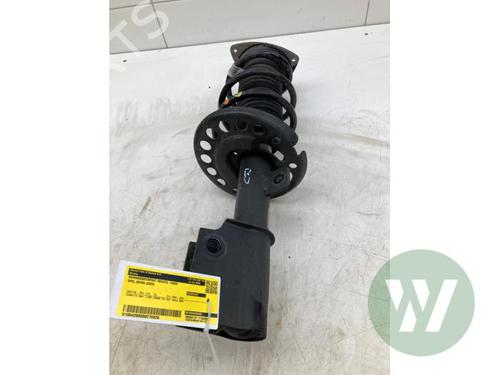 Used Right front shock absorber Right front shock absorber OPEL ASTRA L Sports Tourer (OV5) 1.2 (FRHNSL, FRHNSR) (131 hp) 39993063 39993063