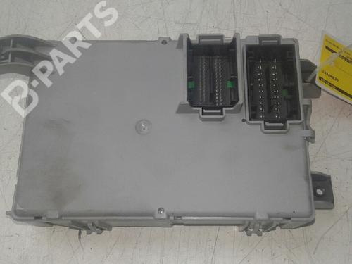 Used Fuse box OPEL COMBO Box Body/MPV (X12) 1.4 (B05) (120 hp) 5261054