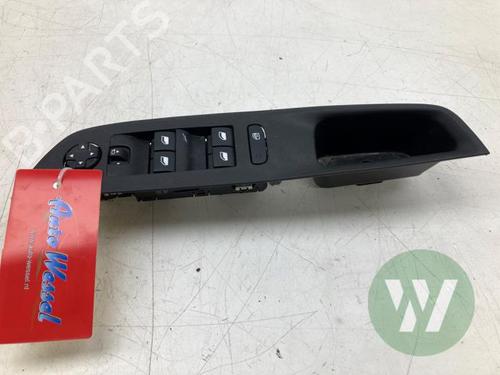 Used Switch Switch OPEL MOKKA 1.2 (76) (131 hp) 33437547 33437547