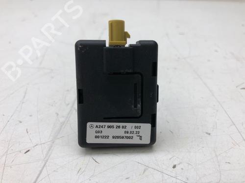 Antenne/Steun MERCEDES-BENZ B-CLASS Sports Tourer (W247) B 250 e (247.086) (218 hp) 14578544
