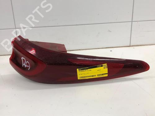 Used Right taillight KIA SPORTAGE IV (QL, QLE) 2.0 CRDi AWD (185 hp) 29761482