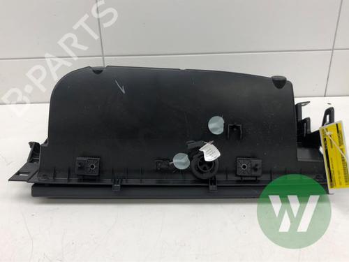 Handskerum LAND ROVER RANGE ROVER VELAR (L560) 2.0 P400 Hybrid 4x4 | BP38316831C95 - Image 3