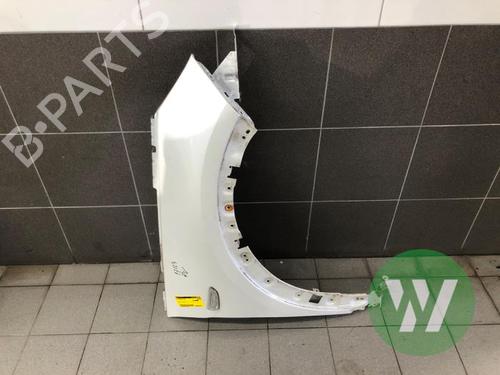 Used Right front fenders Right front fenders 36880643 36880643
