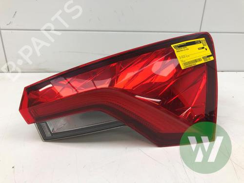 Used Right taillight Right taillight 38712301 38712301